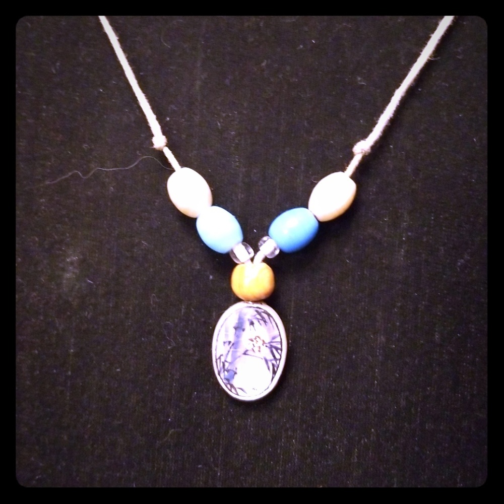 SALE 2/$10 Boho vintage abalone shell necklace